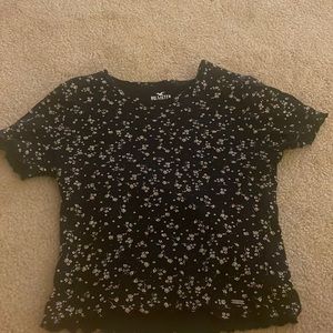 Hollister floral baby Tee, size small